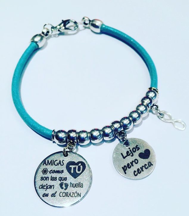 Pulsera grabada personalizada Modelo 2