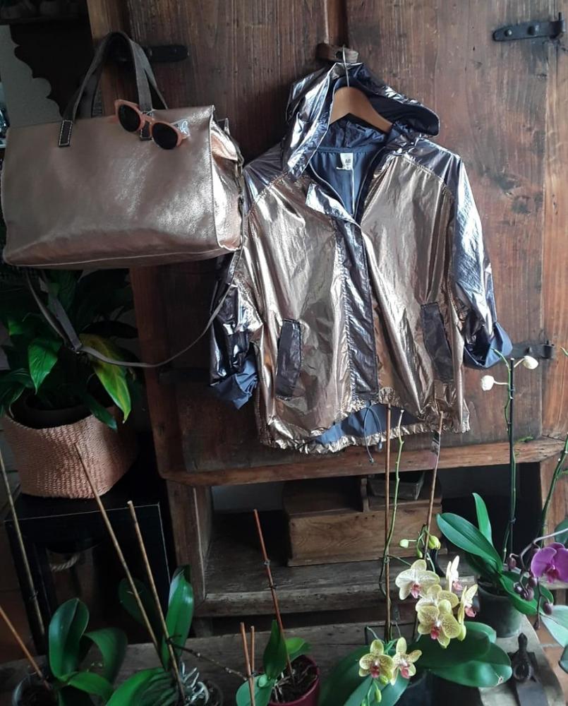LAB BARCELONA CHAQUETA METALIZADA CREMALLERA