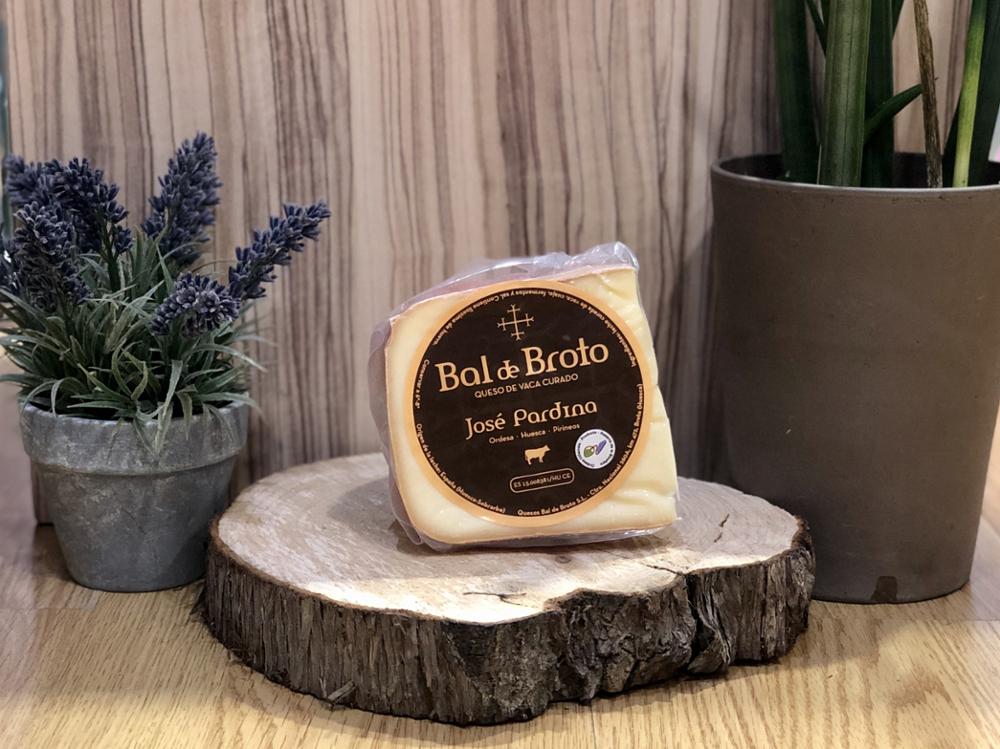 Queso José Pardina. Cuña.